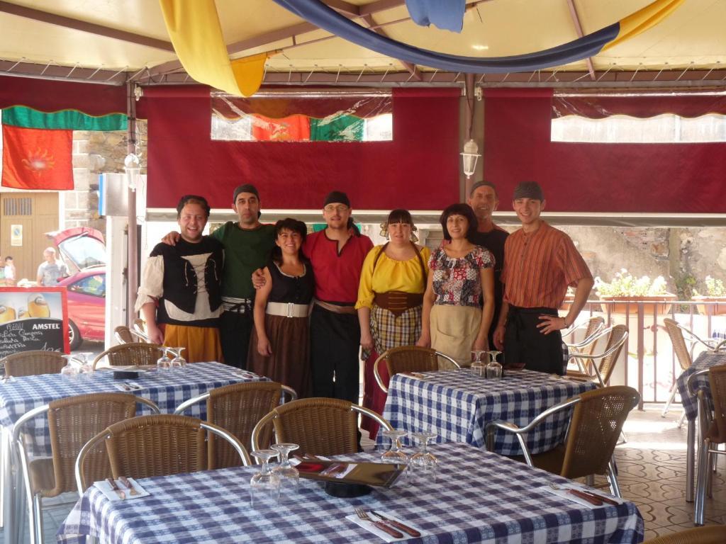 El Puente  Hotel Tres Estrellas Casa Maribona Gela מראה חיצוני תמונה