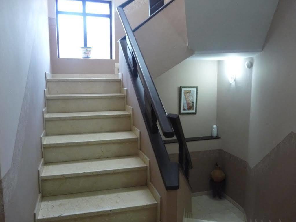 El Puente  Hotel Tres Estrellas Casa Maribona Gela מראה חיצוני תמונה