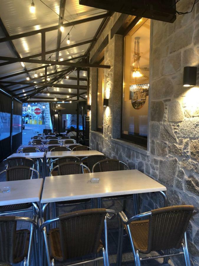 El Puente  Hotel Tres Estrellas Casa Maribona Gela מראה חיצוני תמונה